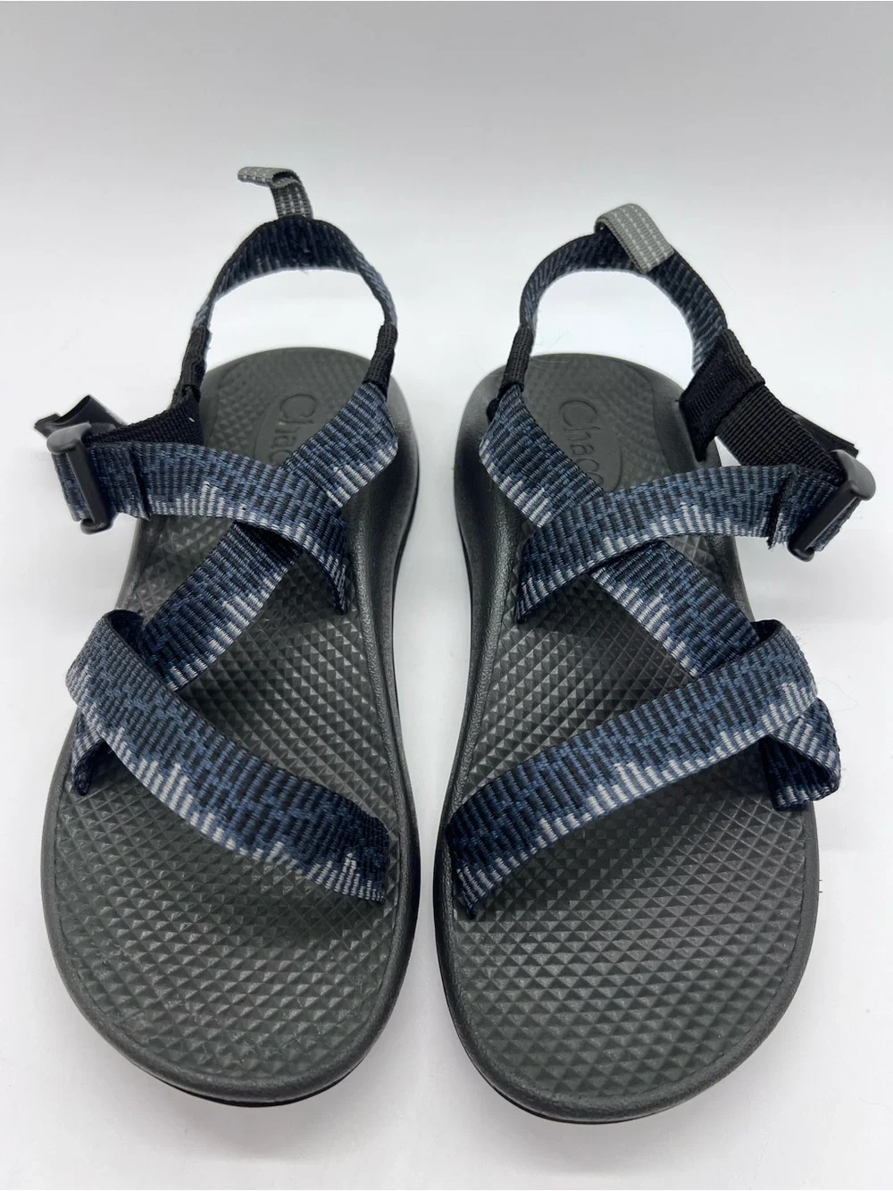 Chaco Kids Black and Dark Blue Strappy Sandals Size Big Kid 4